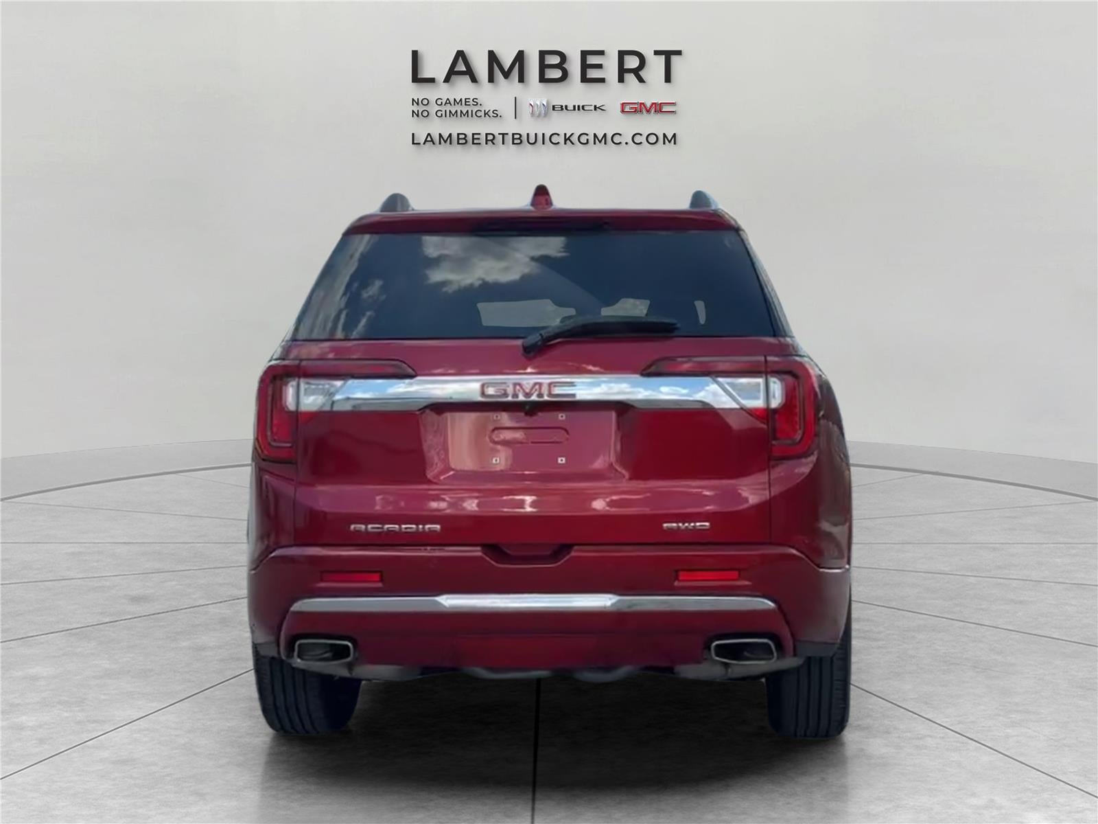 2023 GMC Acadia Denali