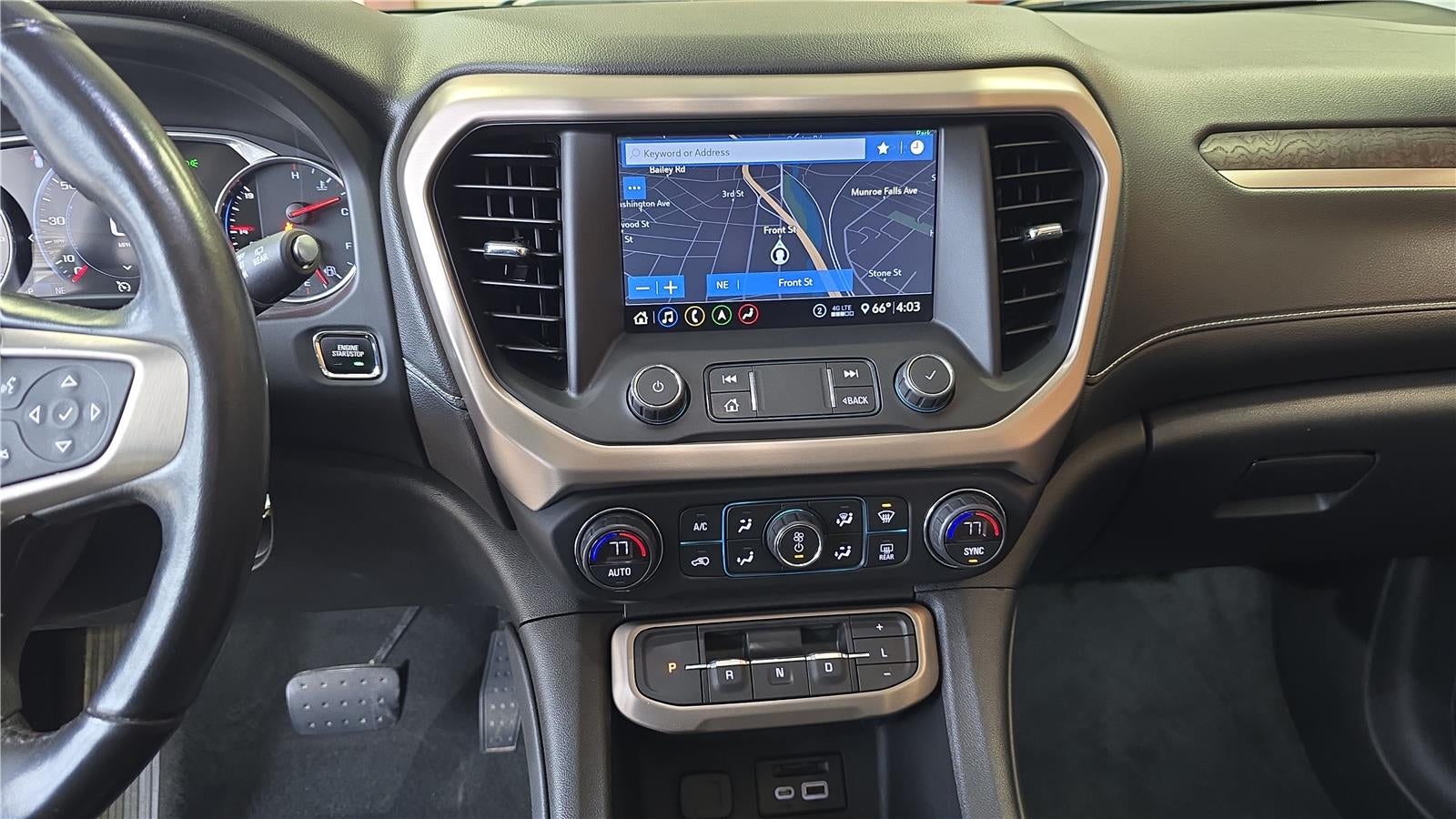 2020 GMC Acadia Denali