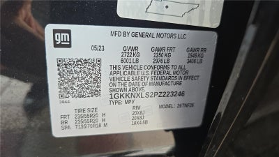 2023 GMC Acadia Denali