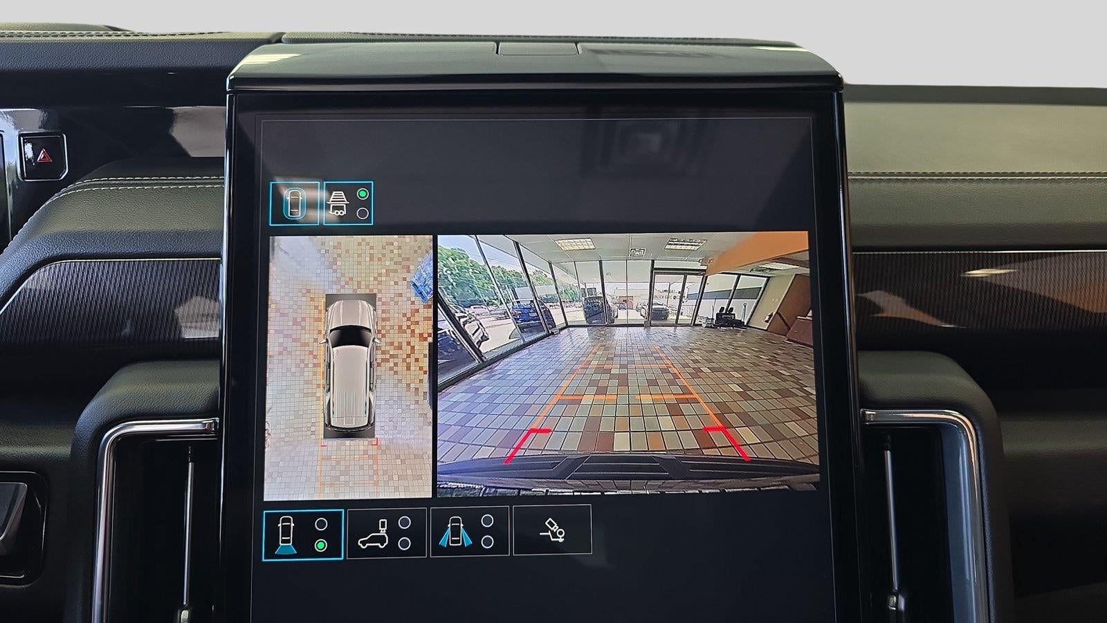 2025 GMC Yukon Elevation
