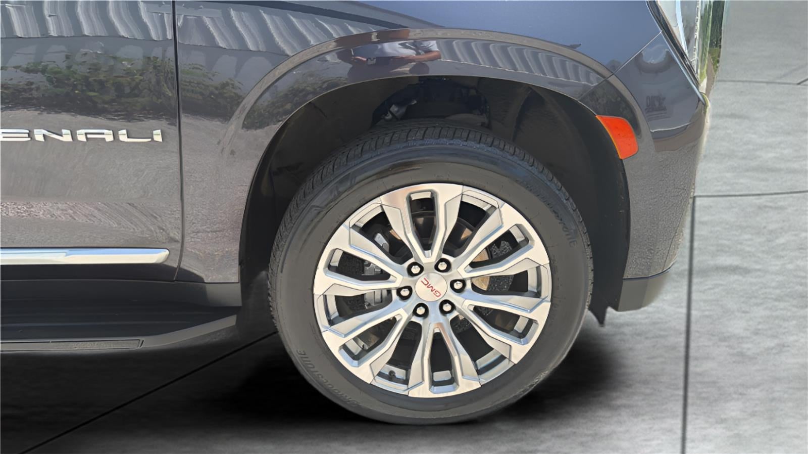 2024 GMC Yukon Denali