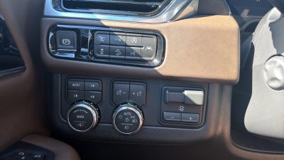 2027 GMC Yukon Denali Ultimate