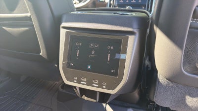 2027 GMC Yukon Denali Ultimate