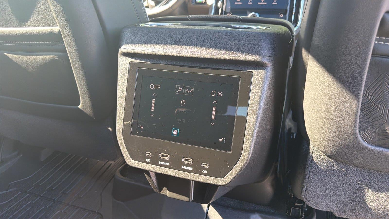 2027 GMC Yukon Denali Ultimate