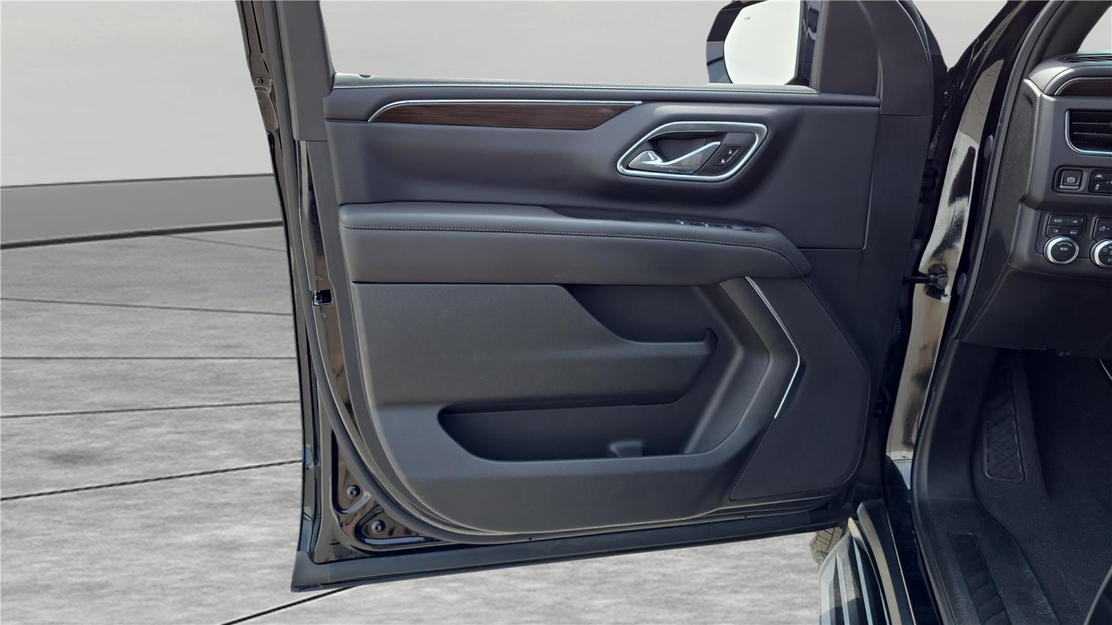 2024 GMC Yukon XL SLE