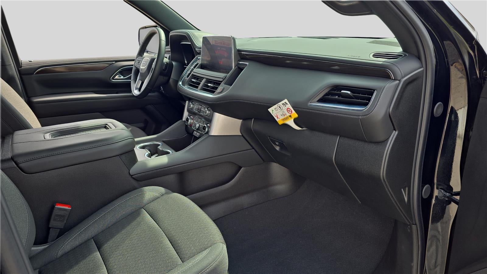 2024 GMC Yukon XL SLE
