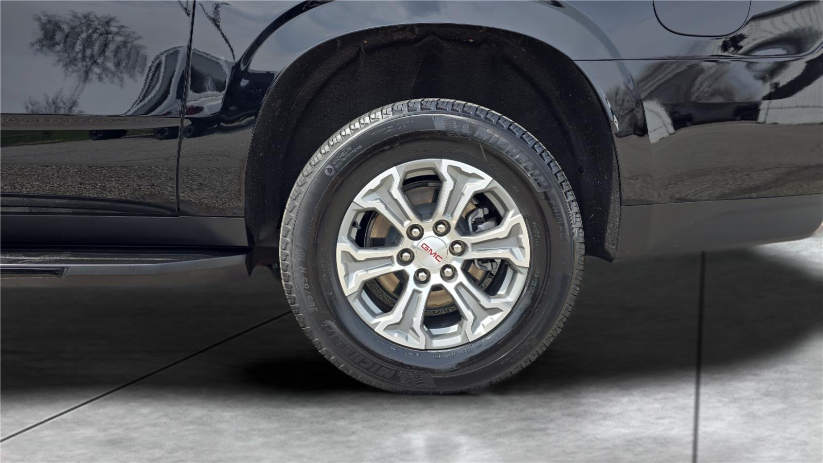 2024 GMC Yukon XL SLE