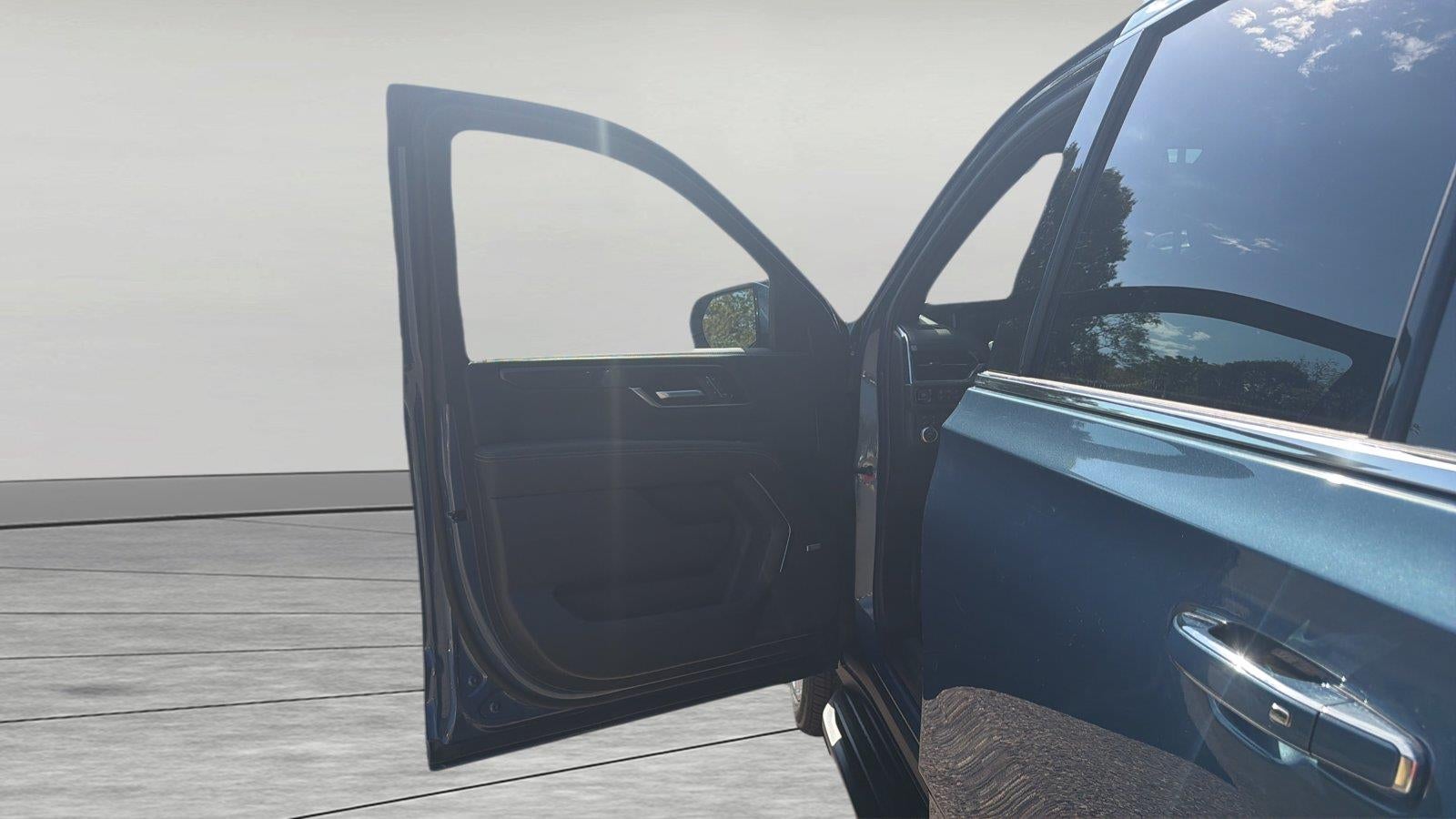 2027 GMC Yukon XL Elevation