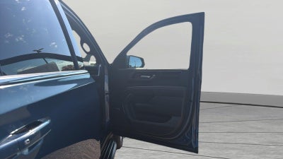 2027 GMC Yukon XL Elevation