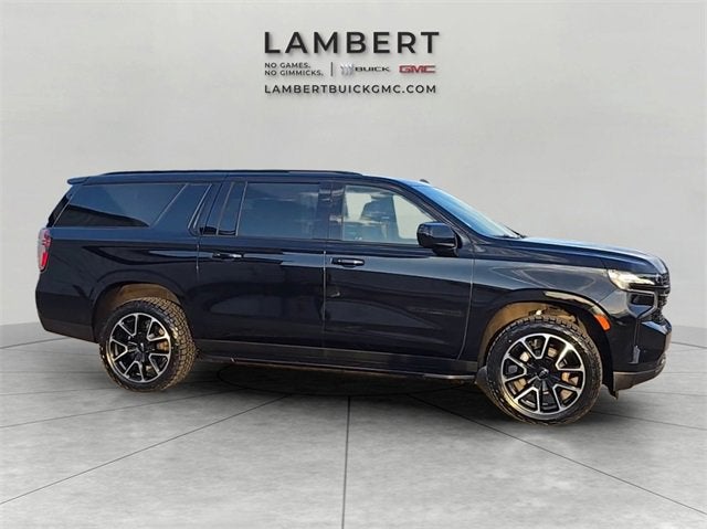 2023 Chevrolet Suburban RST