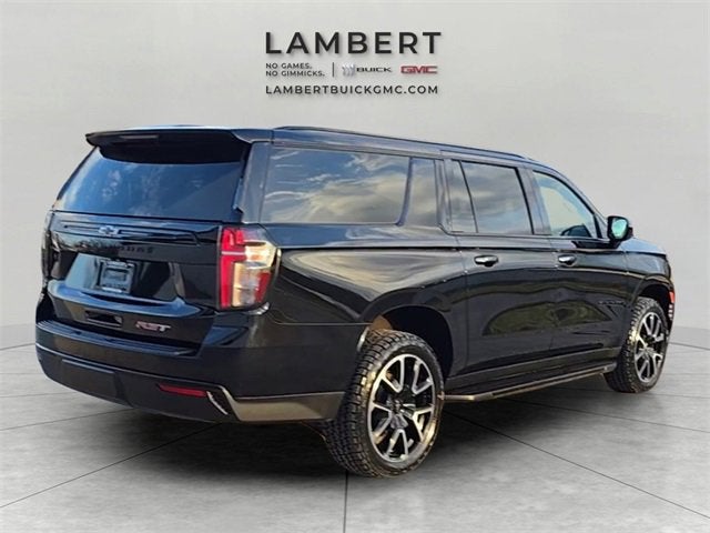 2023 Chevrolet Suburban RST