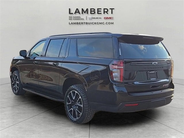 2023 Chevrolet Suburban RST