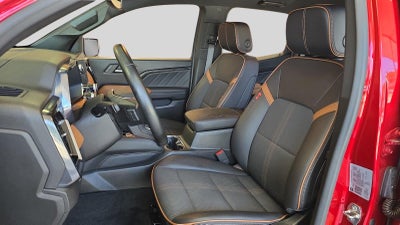 2023 GMC Canyon 4WD AT4
