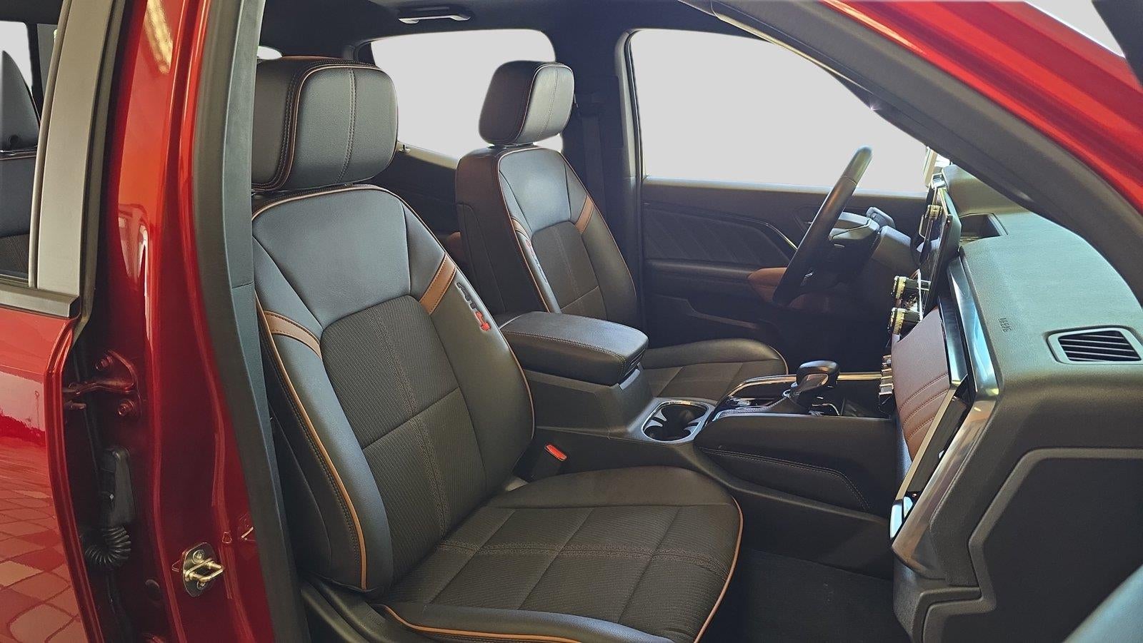 2023 GMC Canyon 4WD AT4