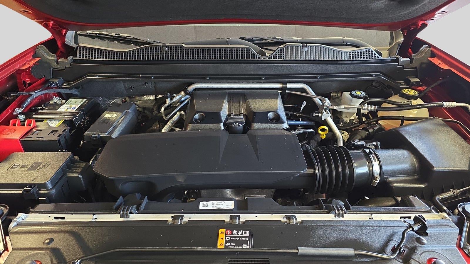2023 GMC Canyon 4WD AT4