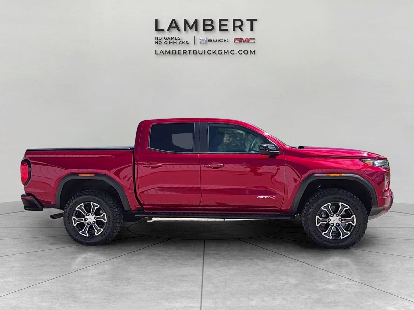 2023 GMC Canyon 4WD AT4