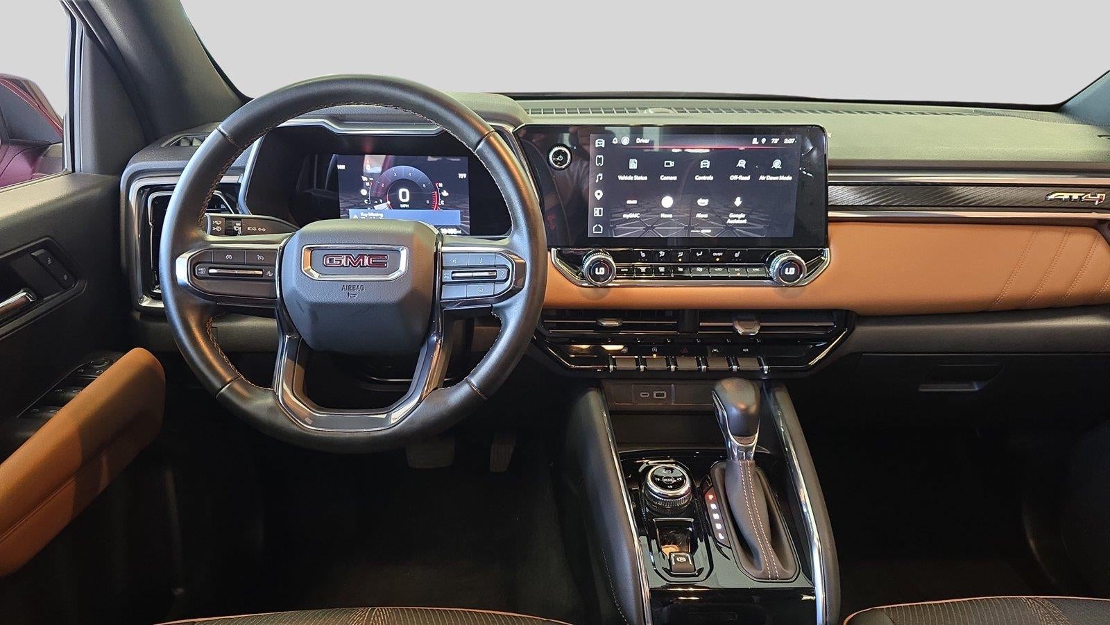2023 GMC Canyon 4WD AT4
