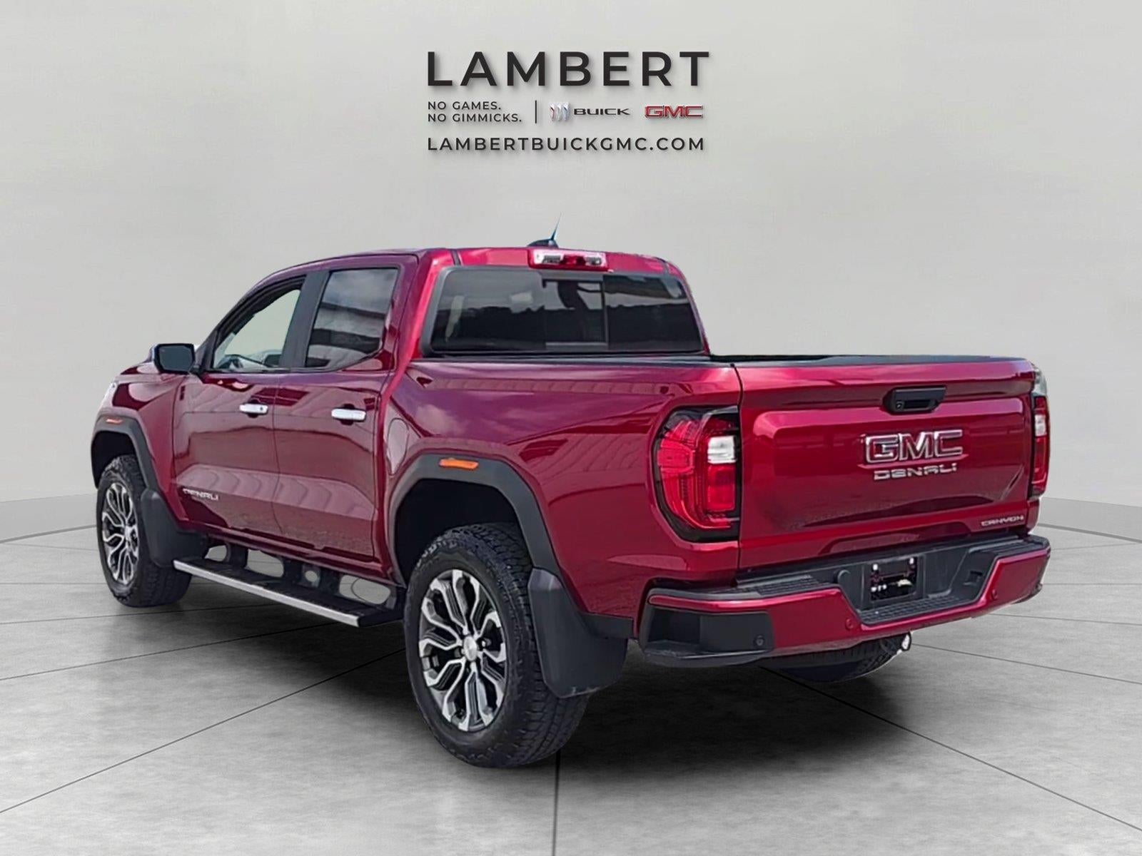 2023 GMC Canyon 4WD Denali