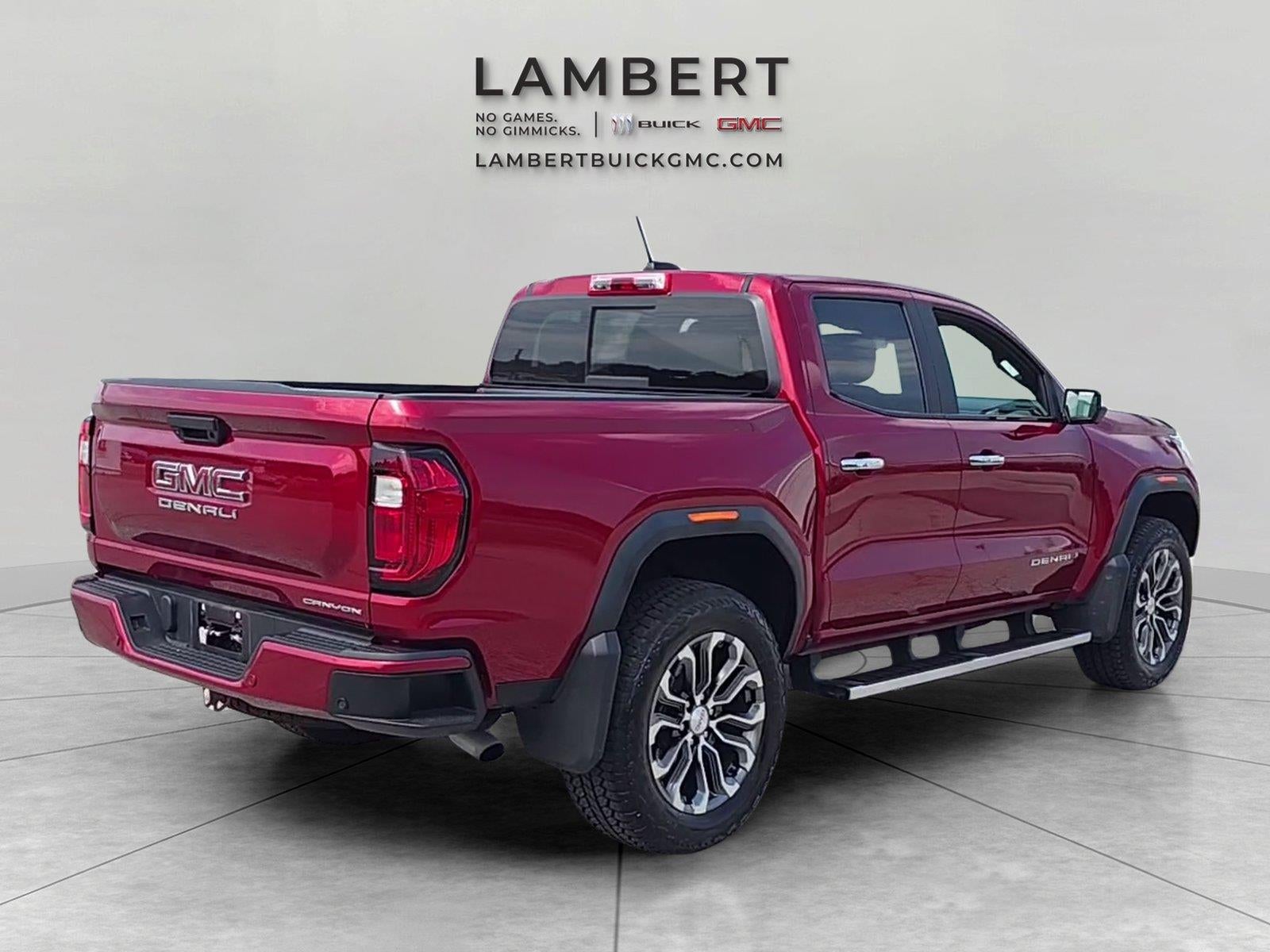 2023 GMC Canyon 4WD Denali