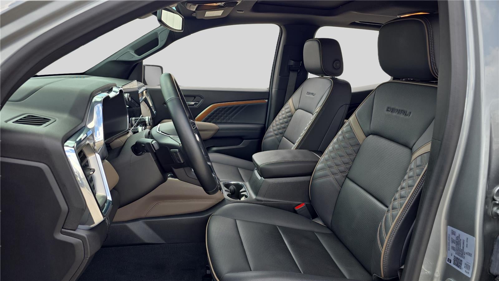 2024 GMC Canyon Denali