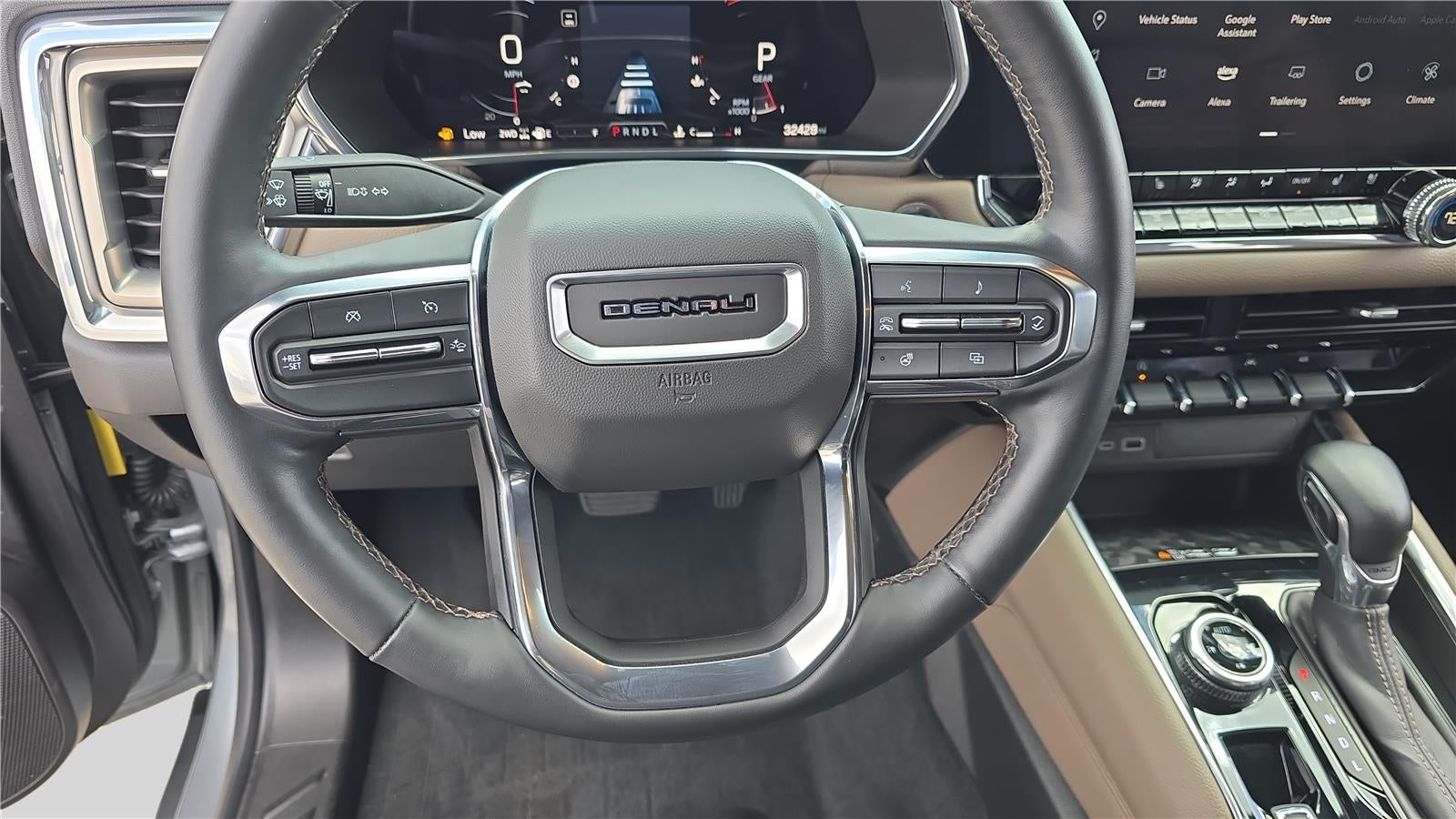 2024 GMC Canyon Denali