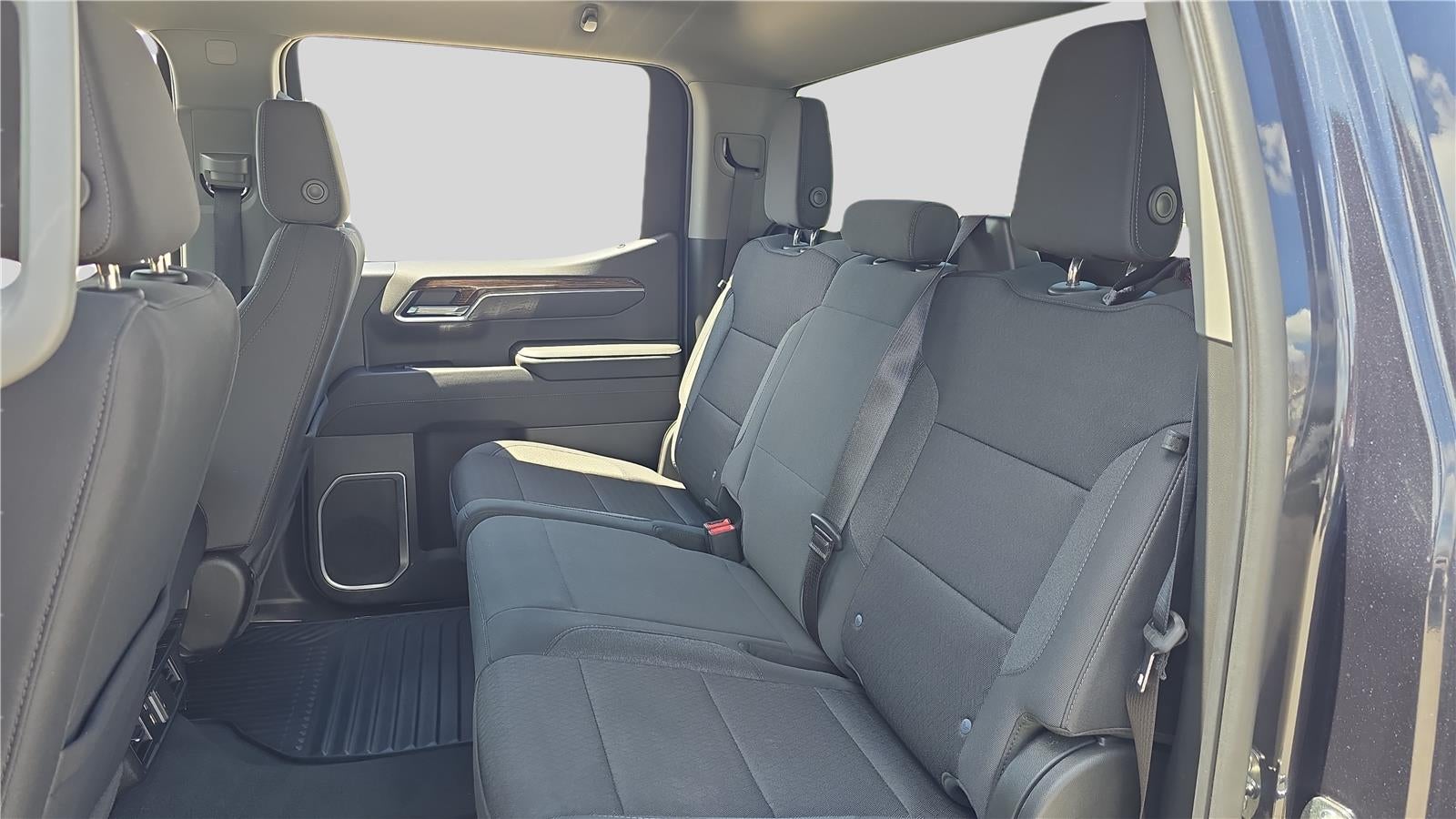 2023 GMC Sierra 1500 SLE