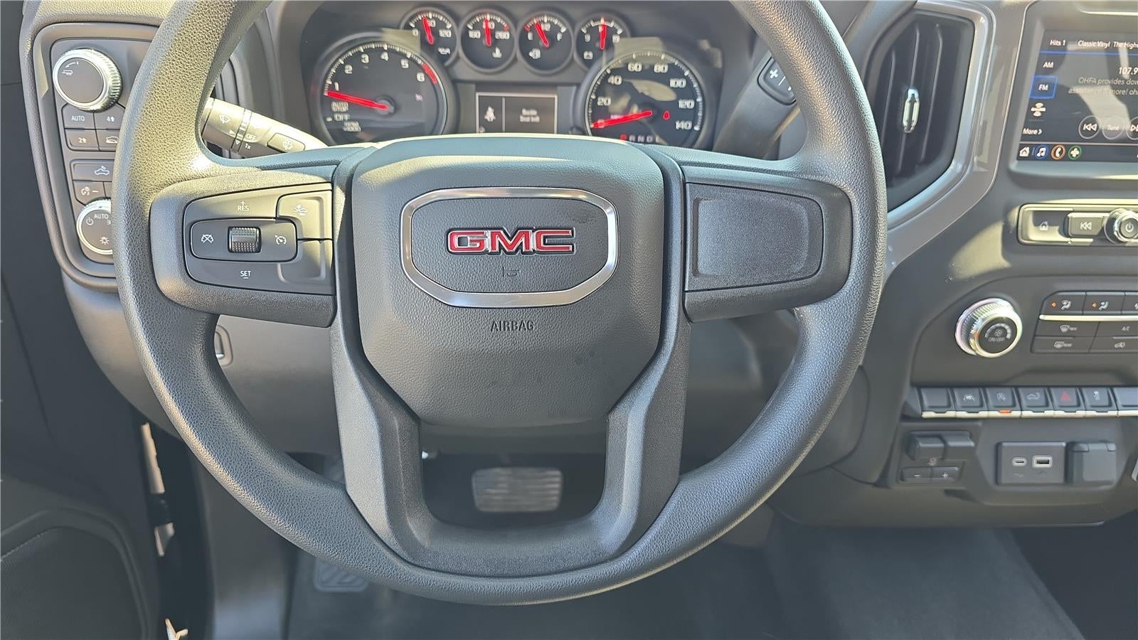 2023 GMC Sierra 1500 Pro