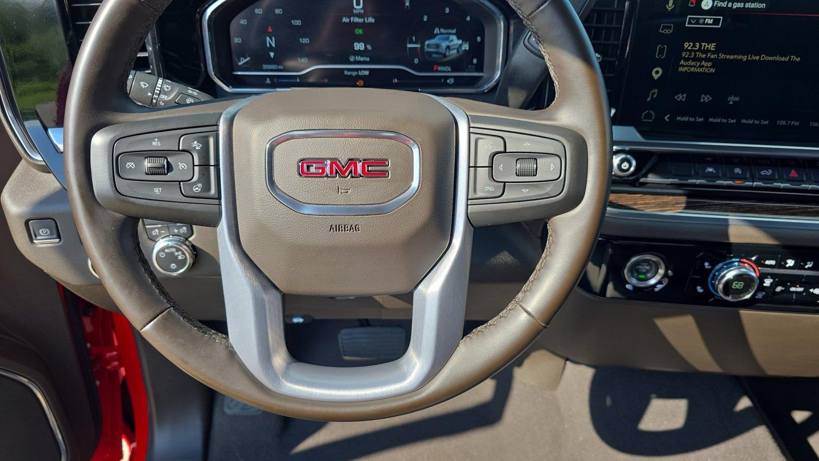 2023 GMC Sierra 1500 SLE