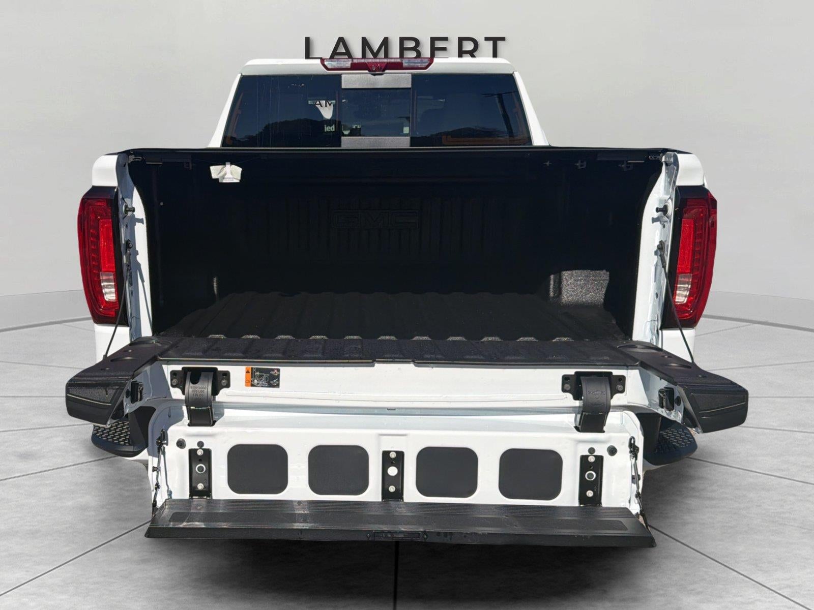 2026 GMC Sierra 1500 AT4 - Photo 9
