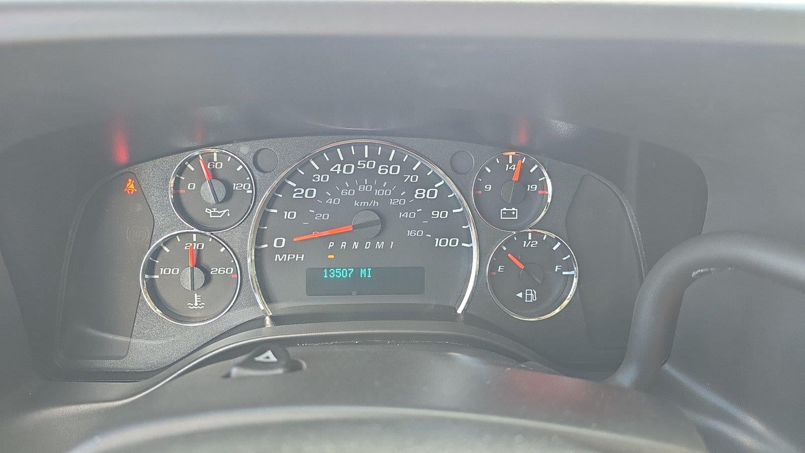 2025 GMC Savana Cargo Work Van