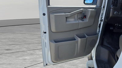 2025 GMC Savana Cargo Work Van