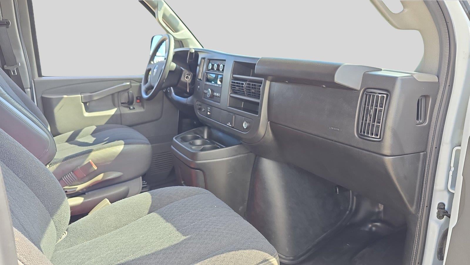 2025 GMC Savana Cargo Work Van