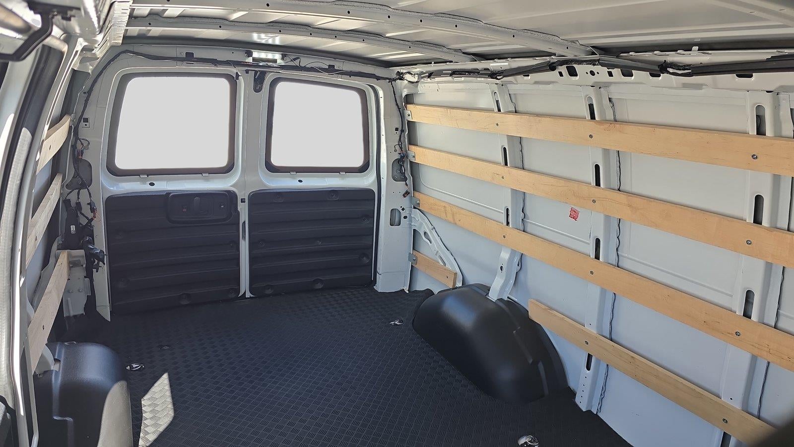 2025 GMC Savana Cargo Work Van