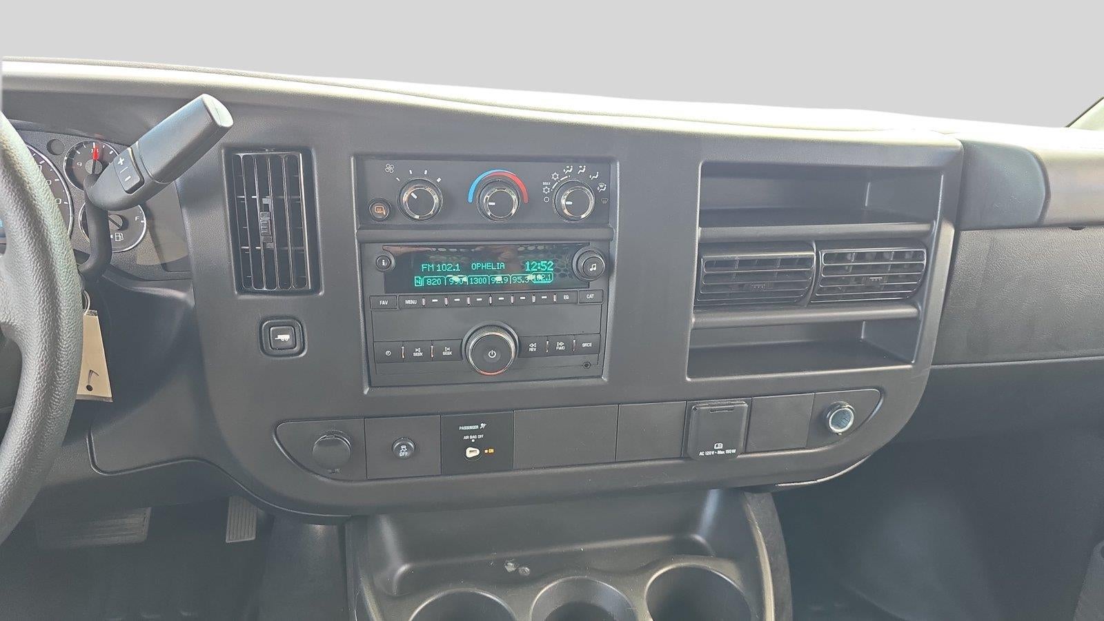 2025 GMC Savana Cargo Work Van