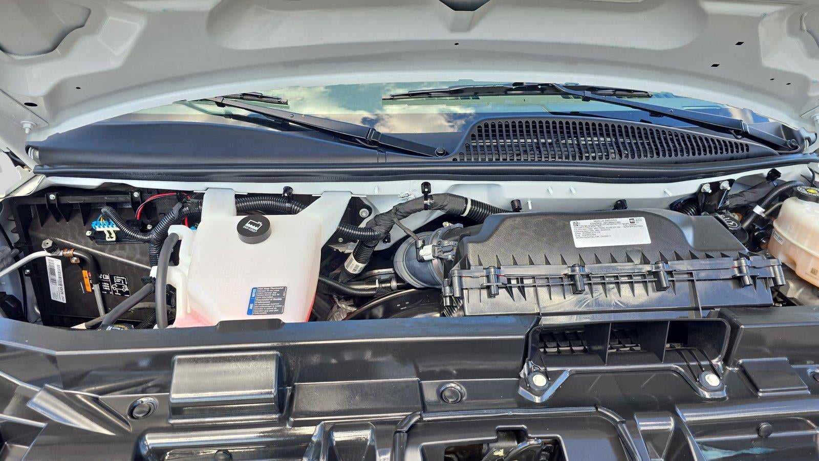 2025 GMC Savana Cargo Work Van