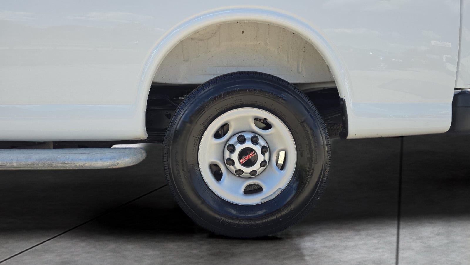 2025 GMC Savana Cargo Work Van
