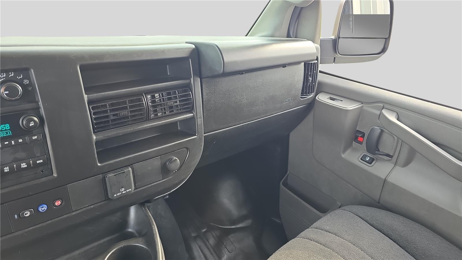 2024 GMC Savana Cargo 2500 Work Van