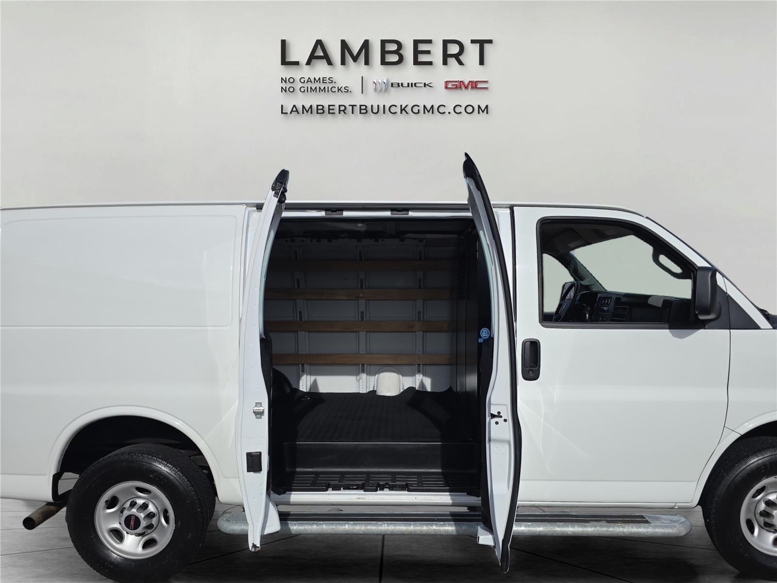 2024 GMC Savana Cargo 2500 Work Van