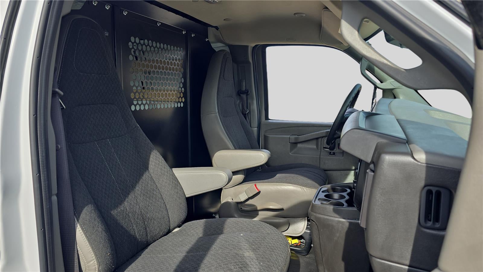 2024 GMC Savana Cargo 2500 Work Van