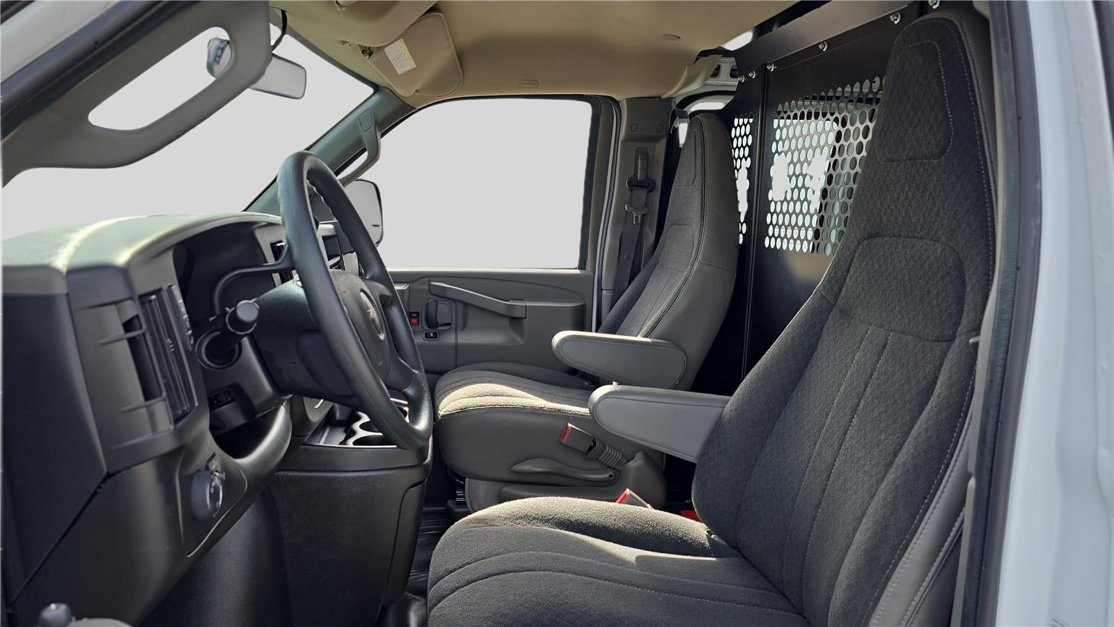 2024 GMC Savana Cargo 2500 Work Van