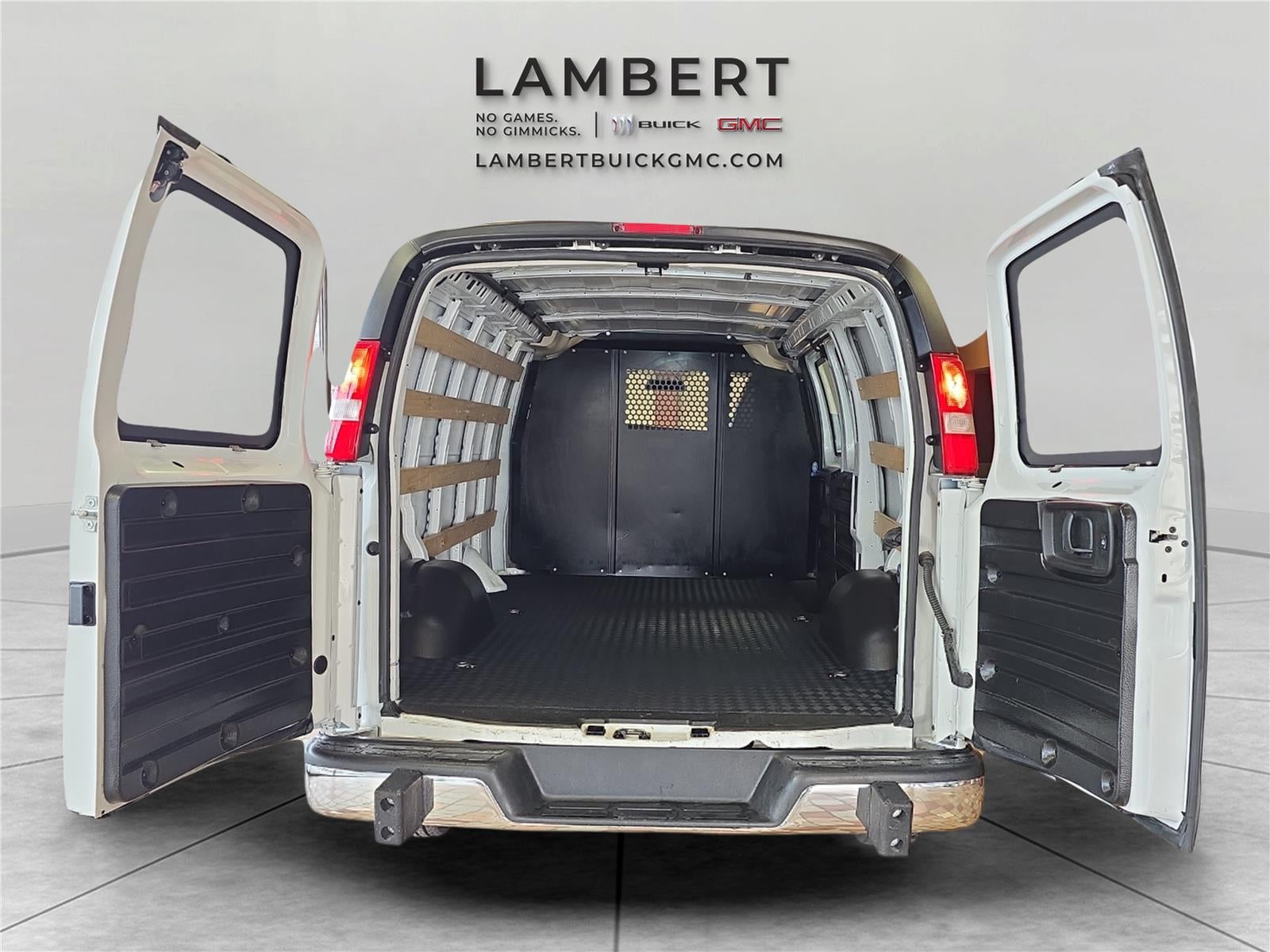 2024 GMC Savana Cargo 2500 Work Van