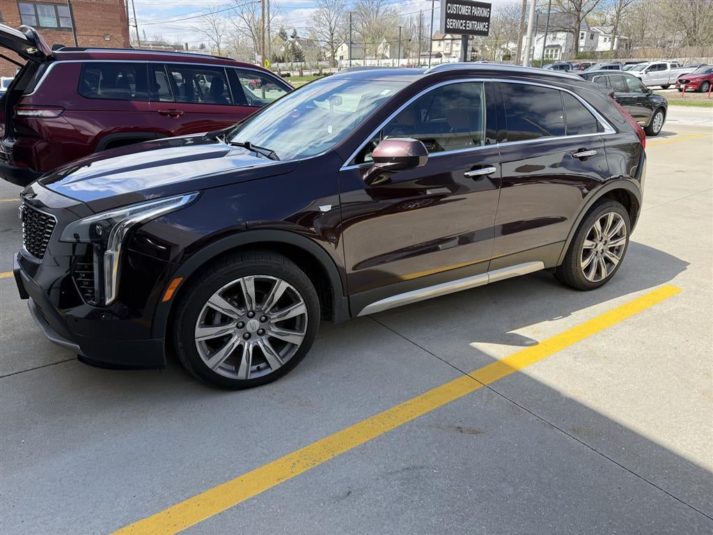 2020 Cadillac XT4 Premium Luxury