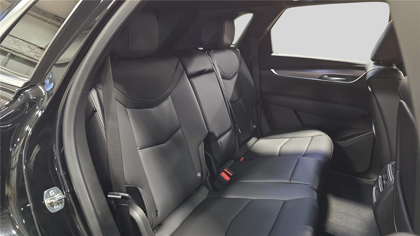 2025 Cadillac XT5 Luxury