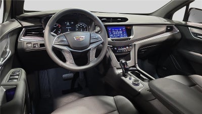 2025 Cadillac XT5 Luxury