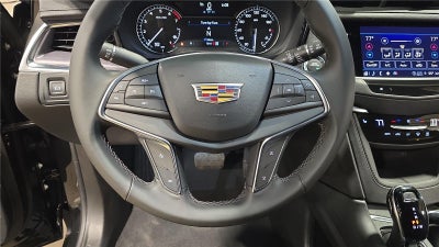 2025 Cadillac XT5 Luxury