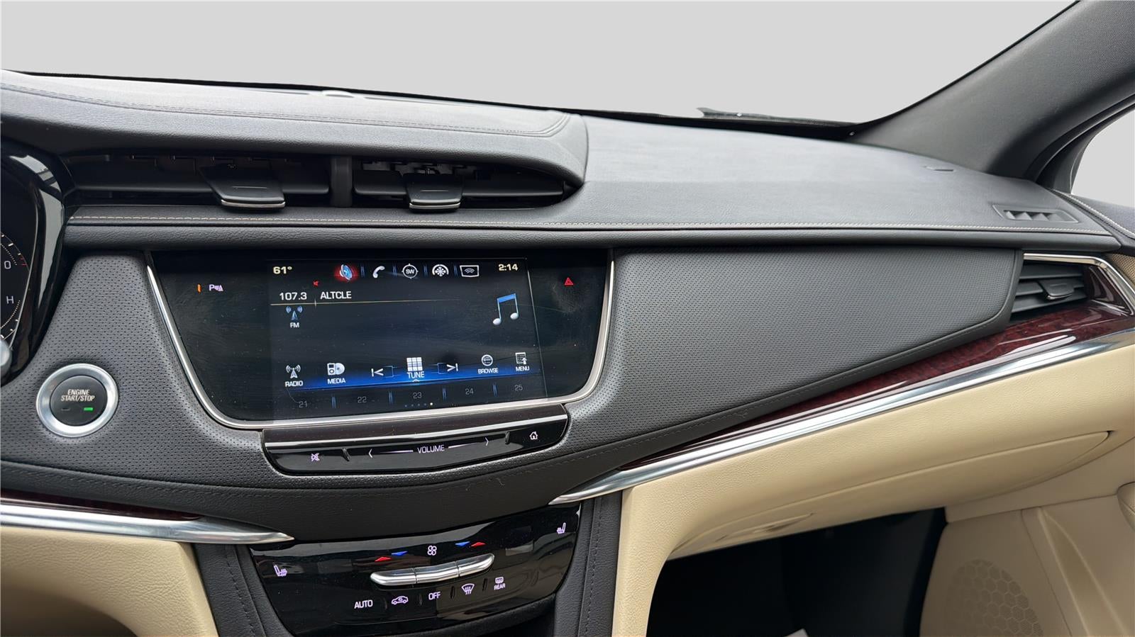 2019 Cadillac XT5 Luxury FWD