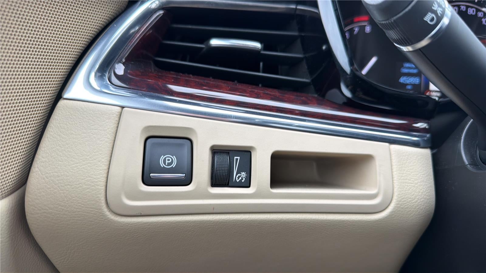 2019 Cadillac XT5 Luxury FWD