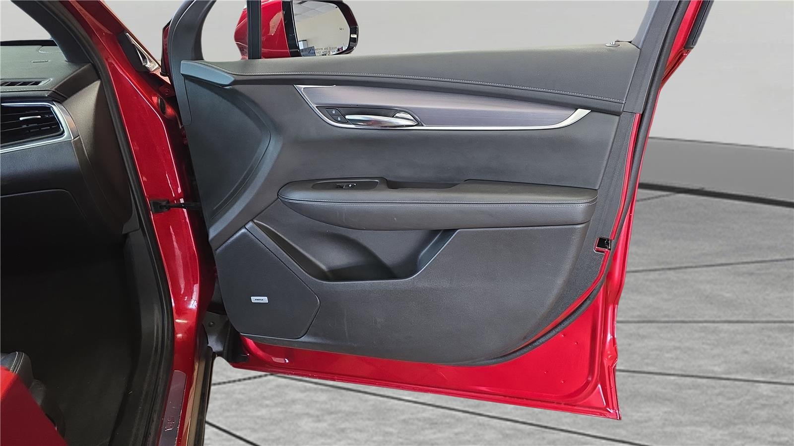 2024 Cadillac XT6 Luxury