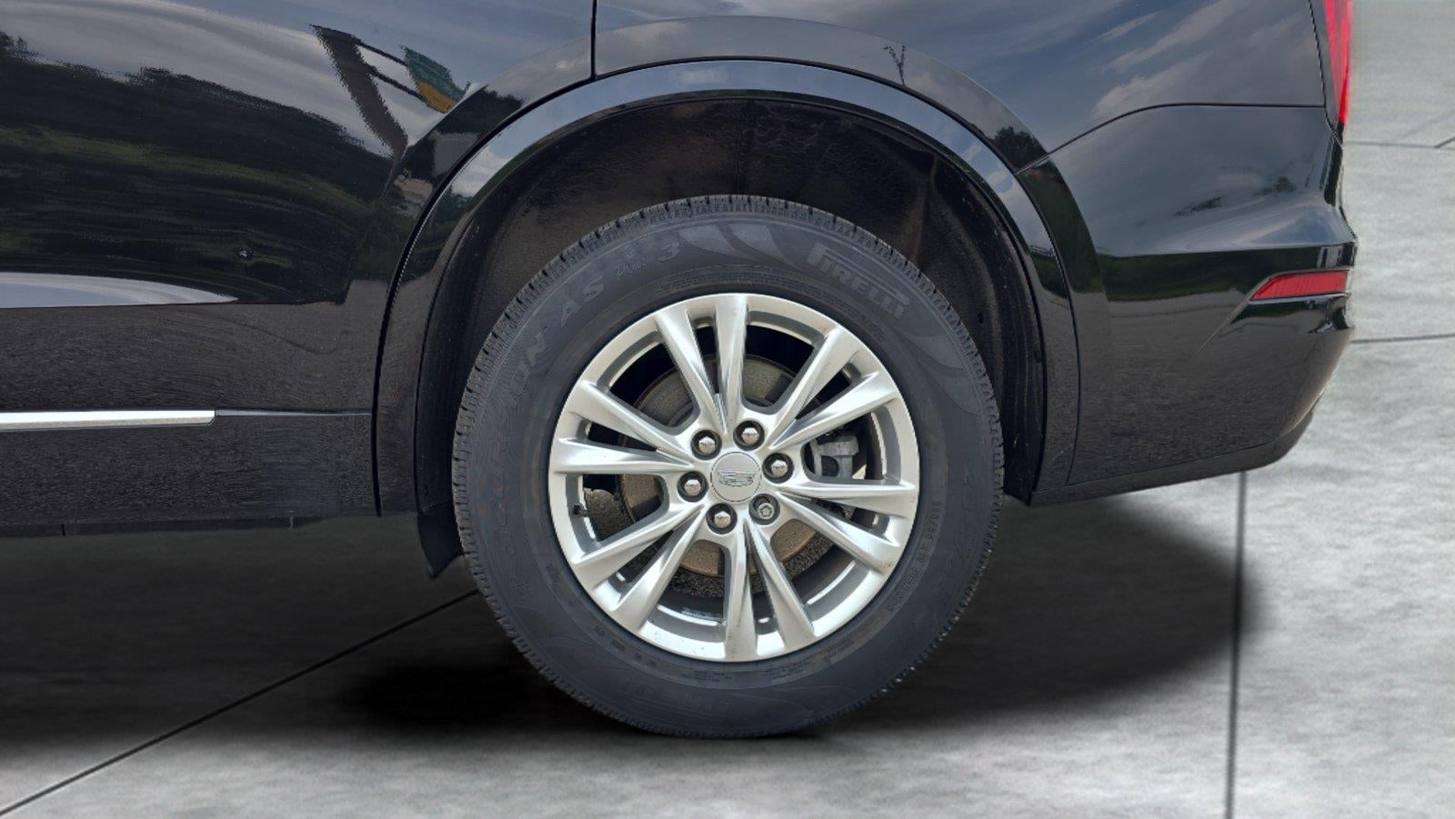 2024 Cadillac XT6 Luxury