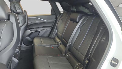 2024 Cadillac LYRIQ Luxury 1